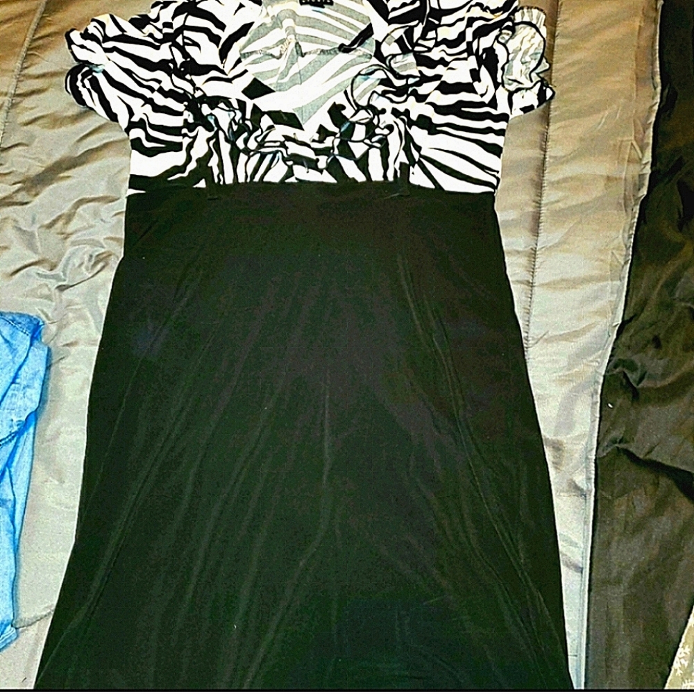 💋5/20 Enfocus studio size 8 dress